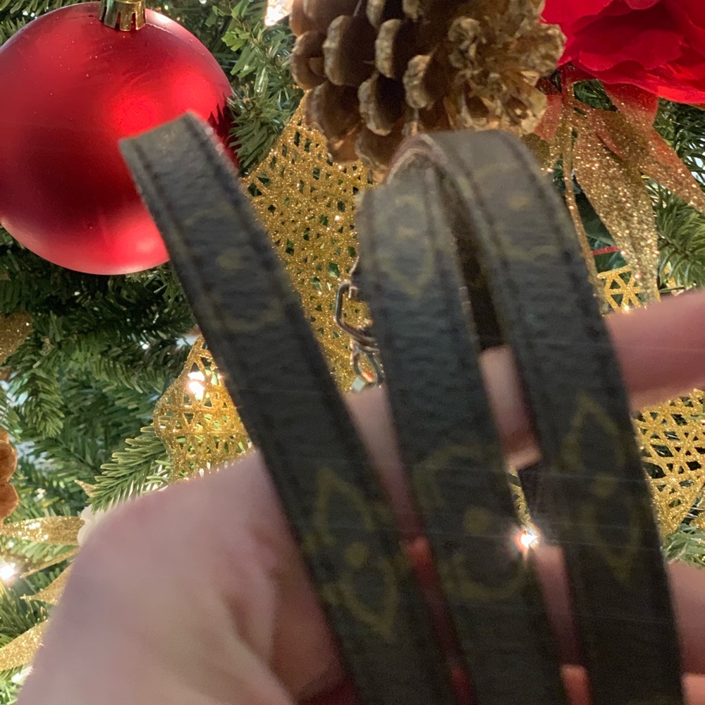Louis Vuitton Strap 100% AUTHENTIC HOLD